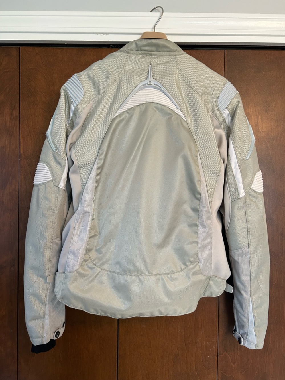 ICON Women’s Textile Armored Motorcycle Jacket - Picture 4 of 5